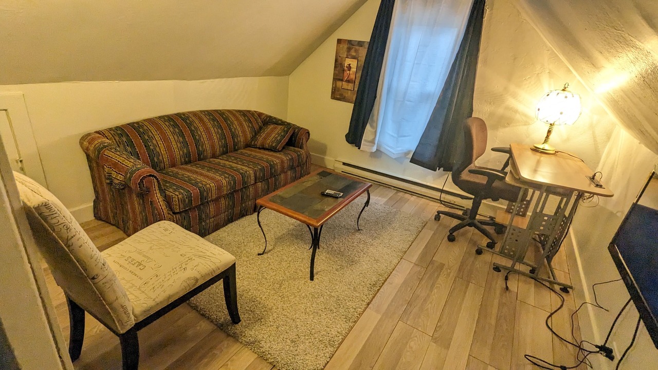 Photo of Livingroom in Sunnyside