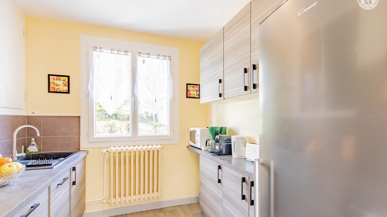 Photo of Kitchen in Bourbon-Lancy