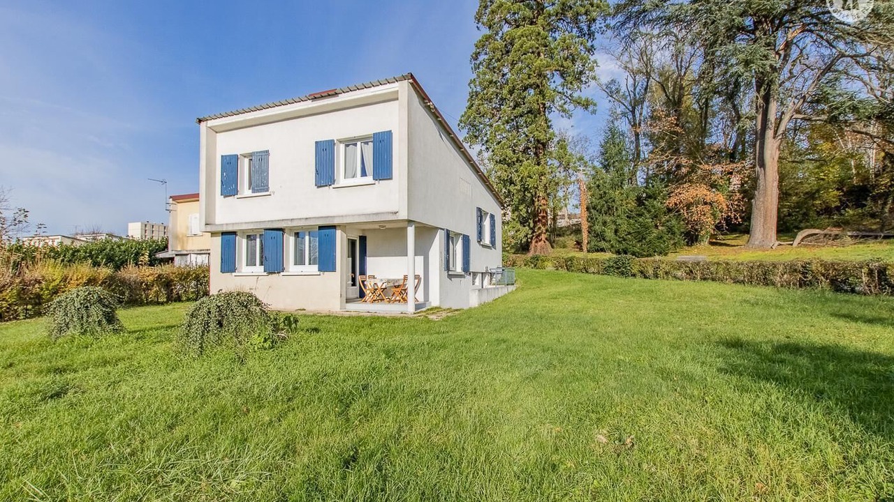 Photo of Outdoor in Bourbon-Lancy