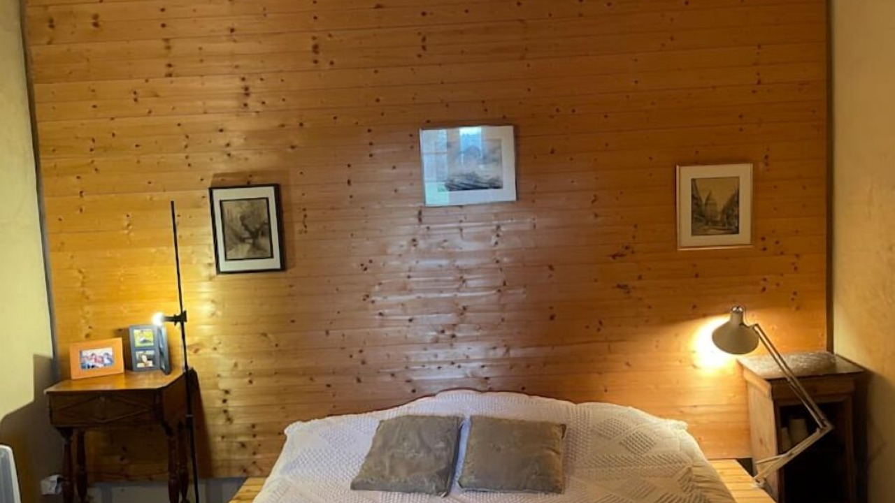 Photo of Bedroom in Carves