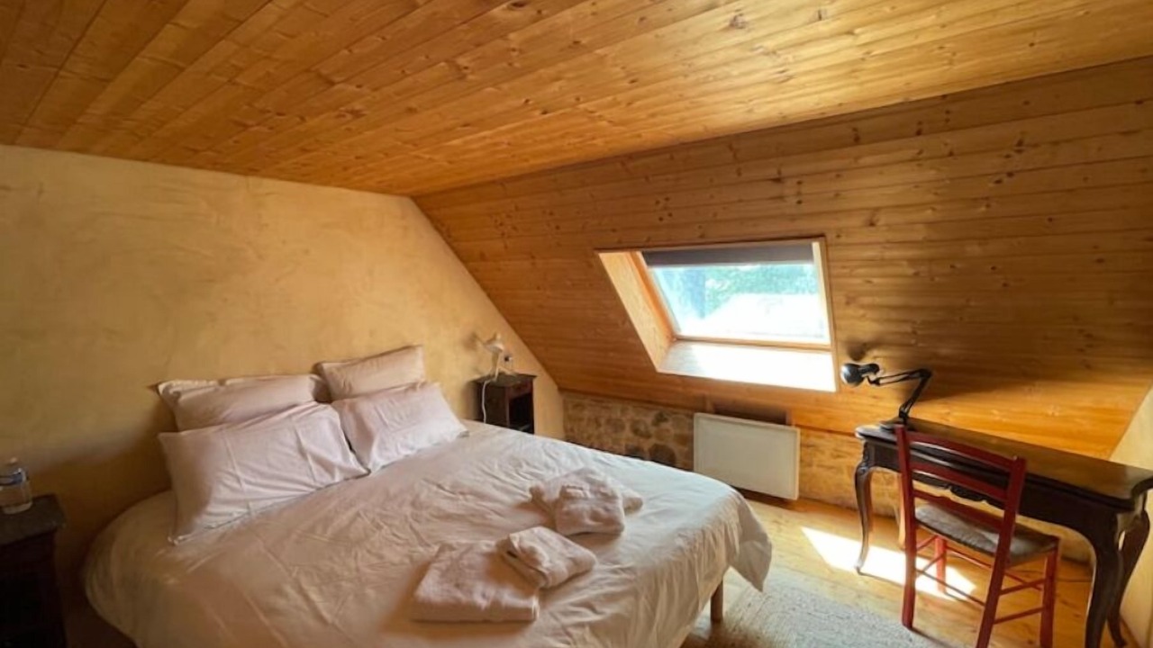 Photo of Bedroom in Carves