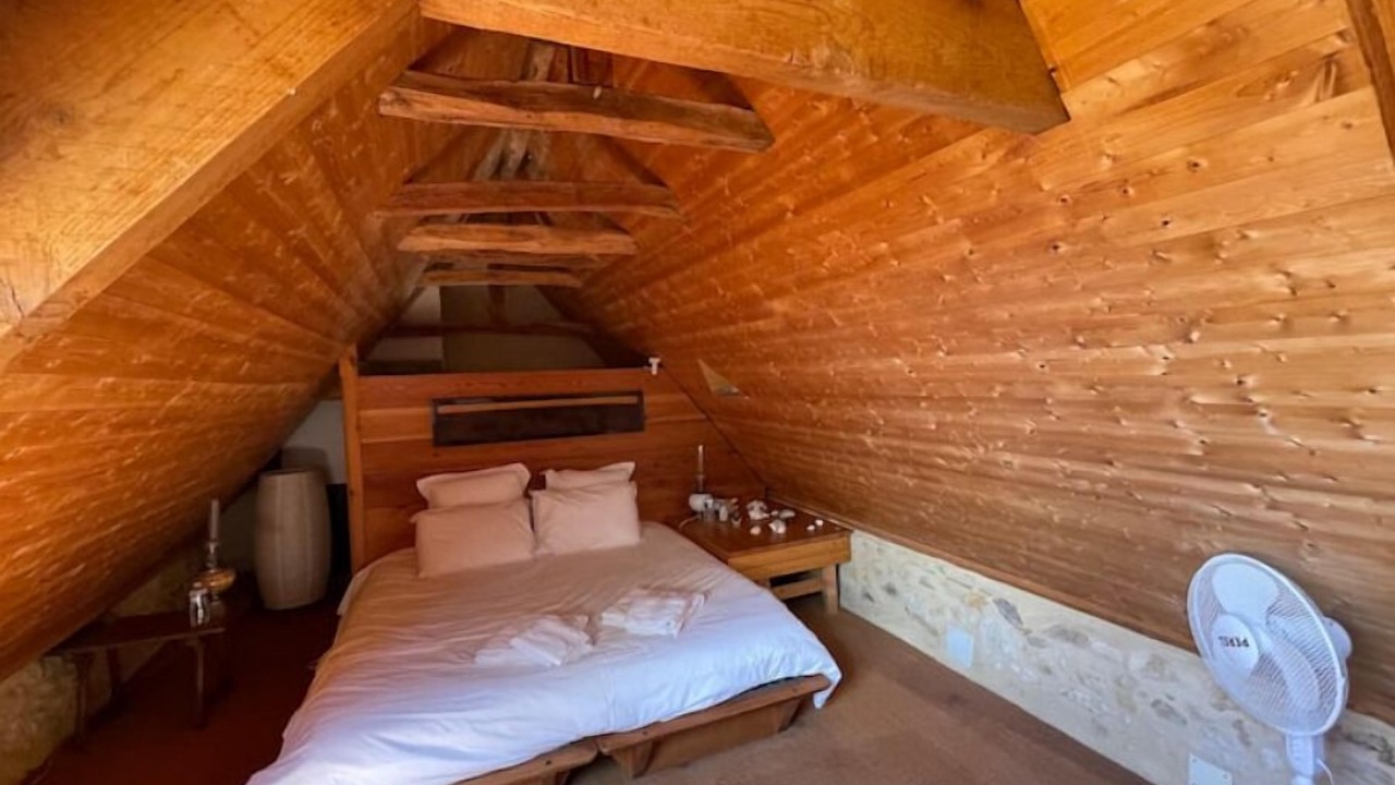 Photo of Bedroom in Carves