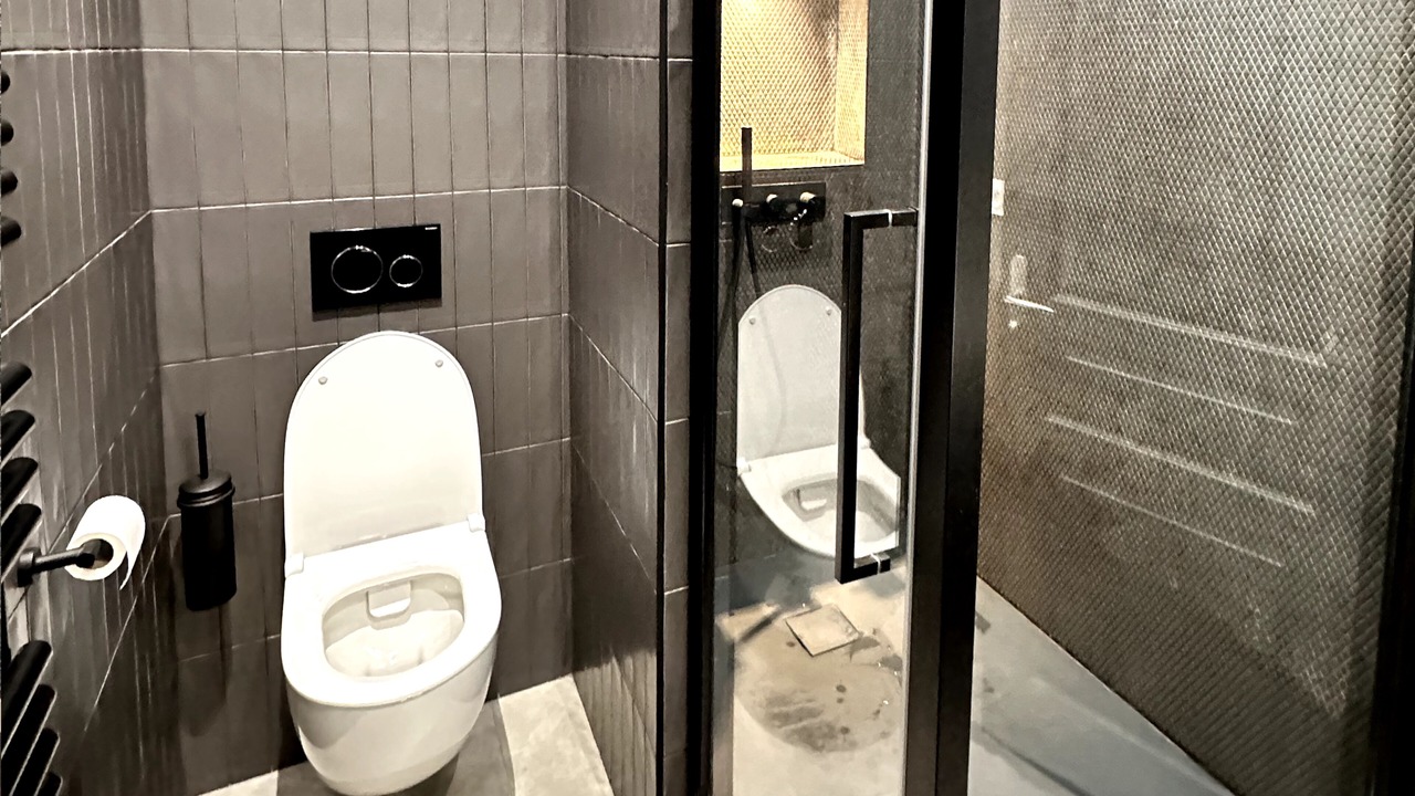 Photo of Bathroom in Bourg-l'Eveque