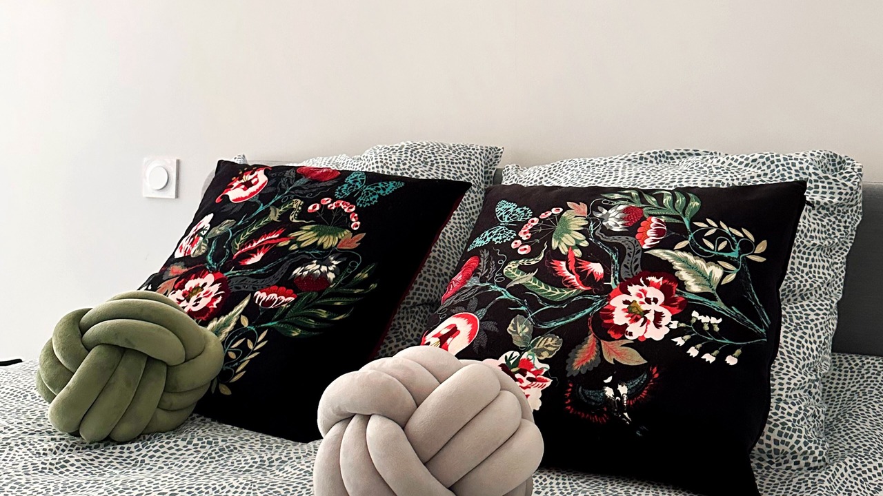 Photo of Bedroom in Bourg-l'Eveque