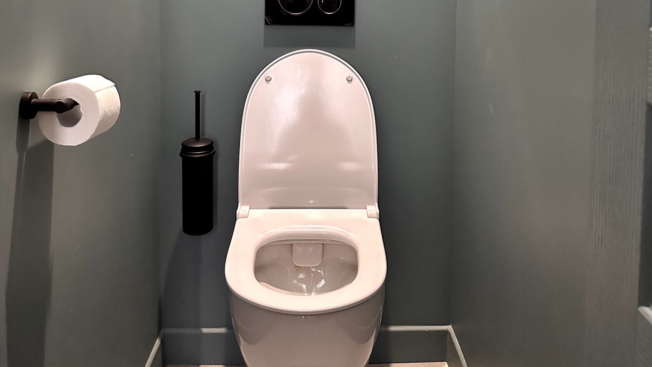 Photo of Bathroom in Bourg-l'Eveque