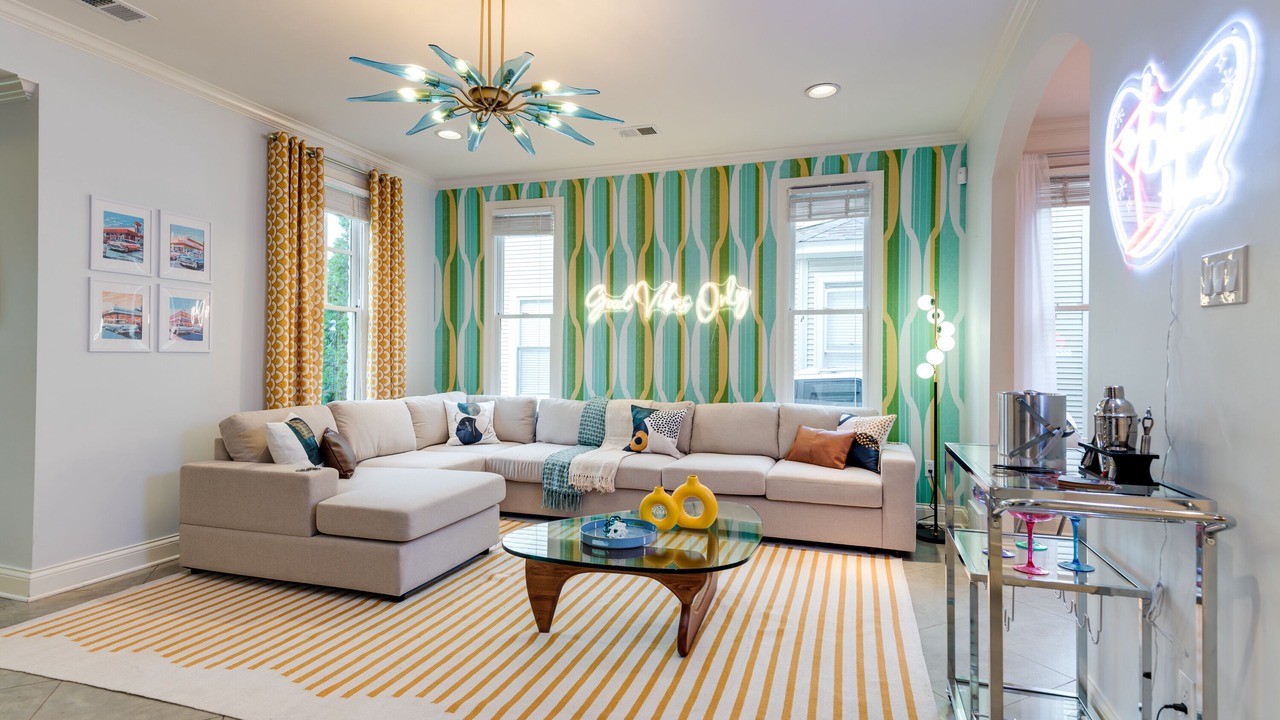 Photo of Livingroom in East Midtown