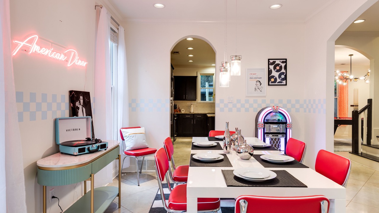 Photo of Others in East Midtown