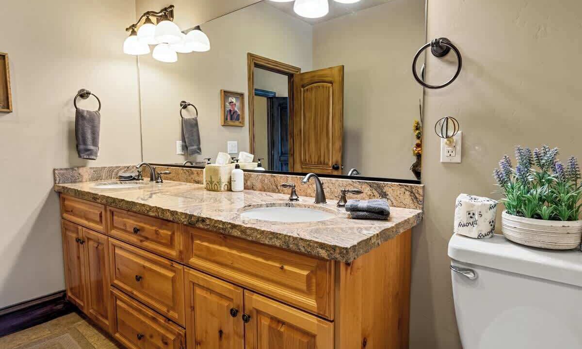 Photo of Bathroom in Boulder Bay