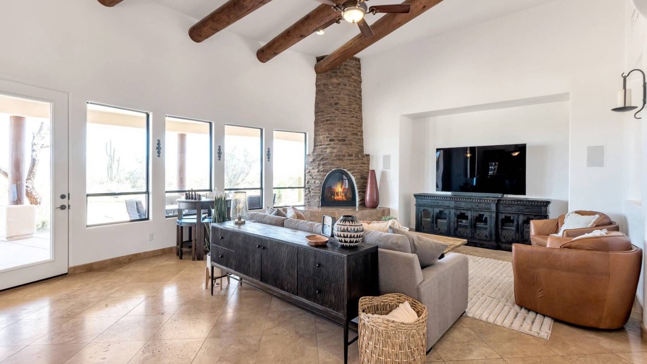 Photo of Livingroom in Rio Verde Foothills