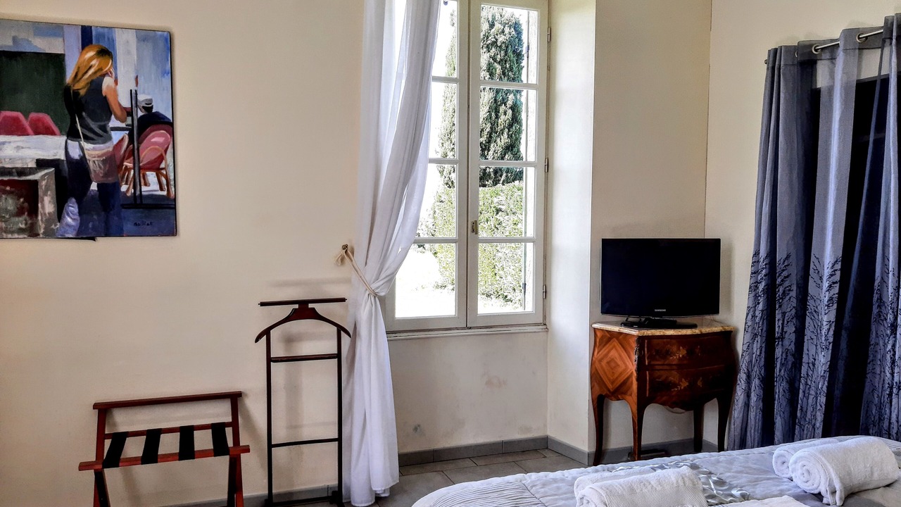 Photo of Bedroom in Bourran