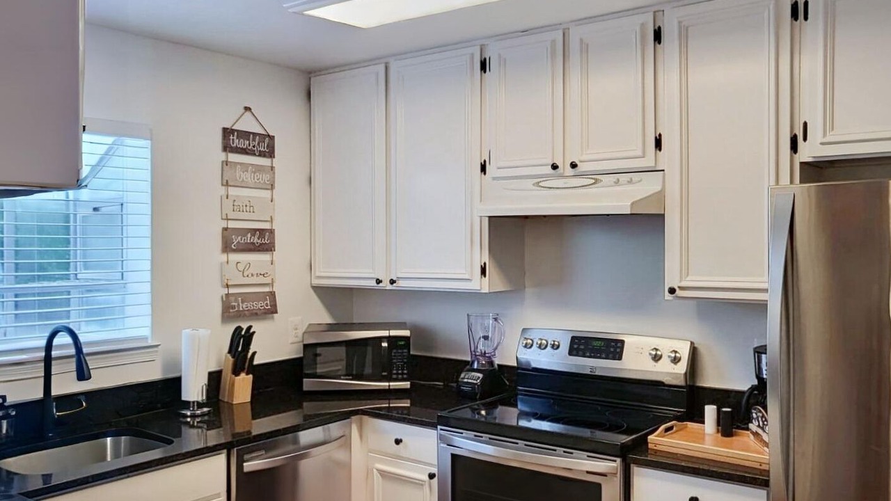 Photo of Kitchen in Hybla Valley