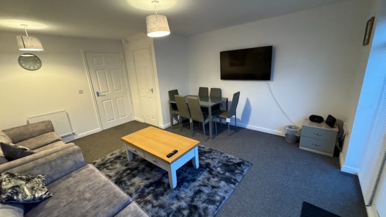 Photo of Livingroom in Wellingborough