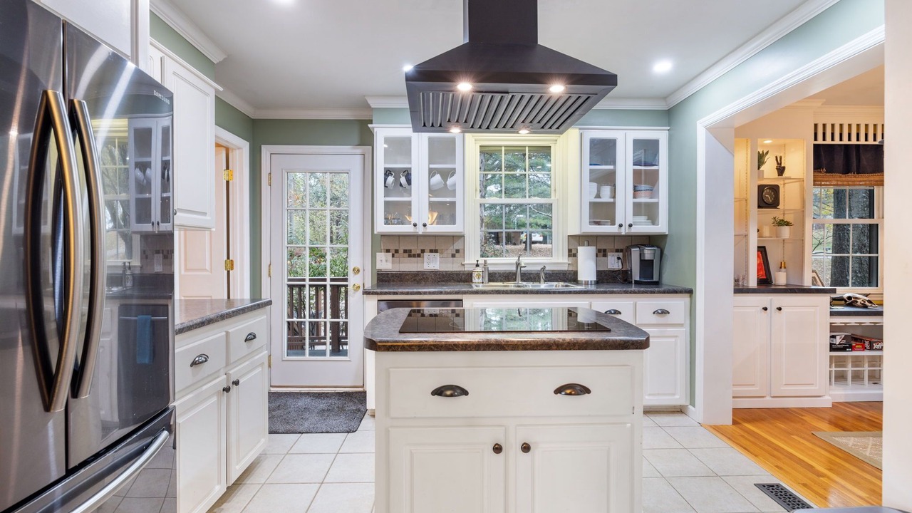 Photo of Others in Merry Oaks