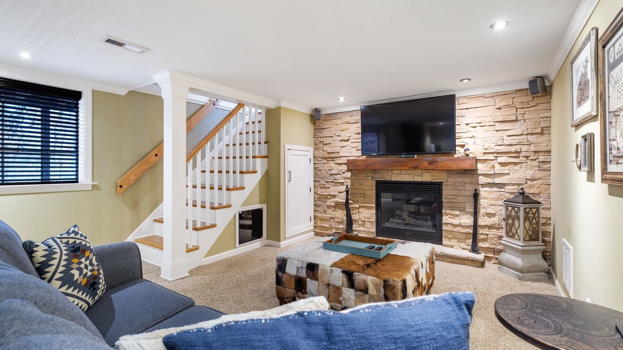 Photo of Bedroom in Merry Oaks