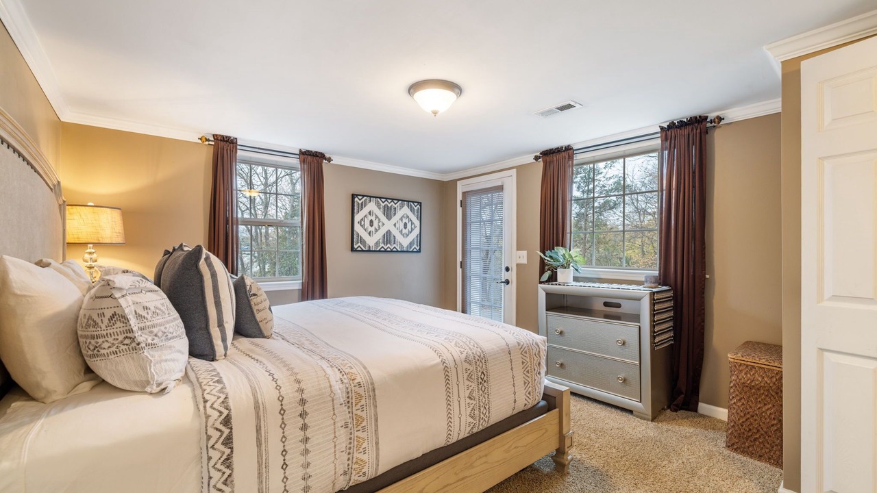 Photo of Others in Merry Oaks