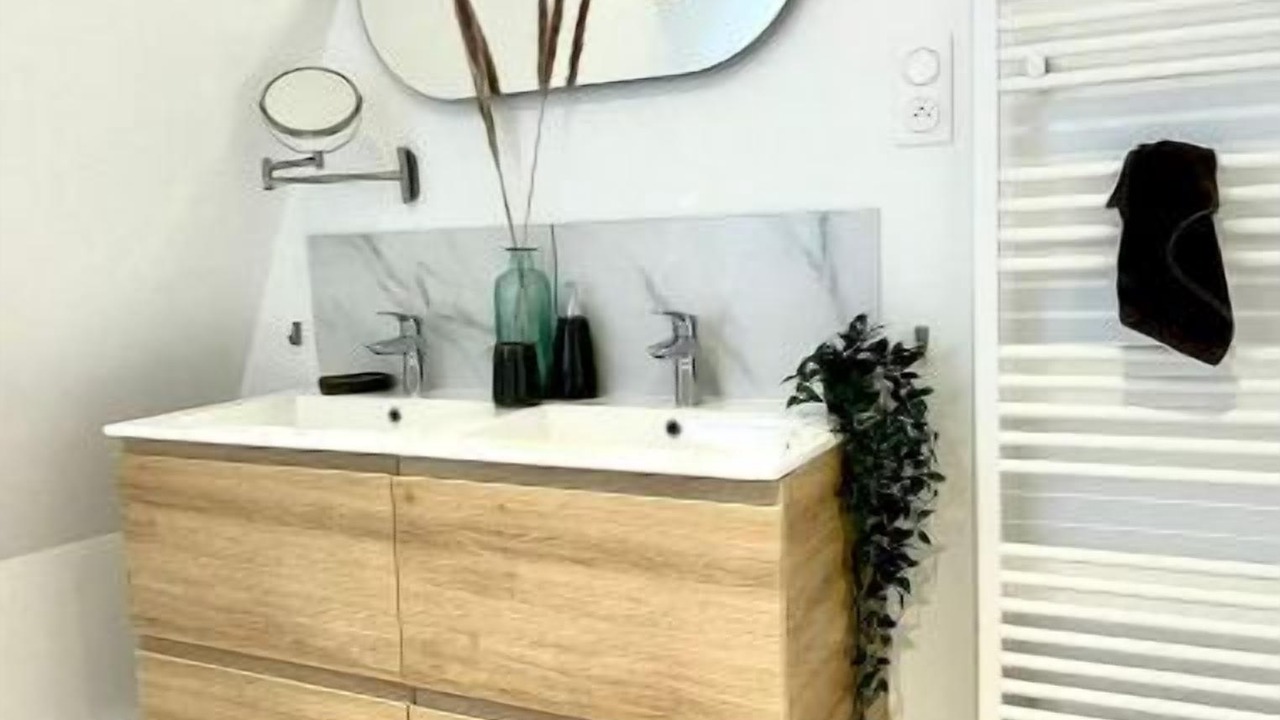 Photo of Bathroom in Saint-Amand-les-Eaux