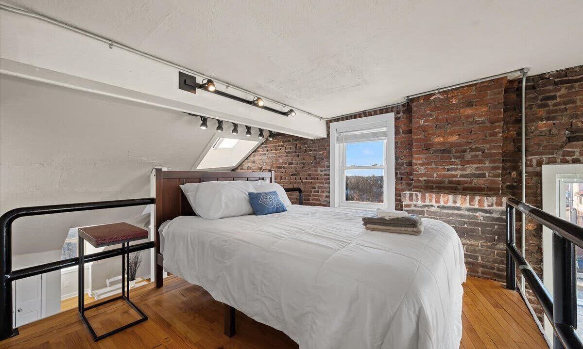 Photo of Bedroom in Mount Washington