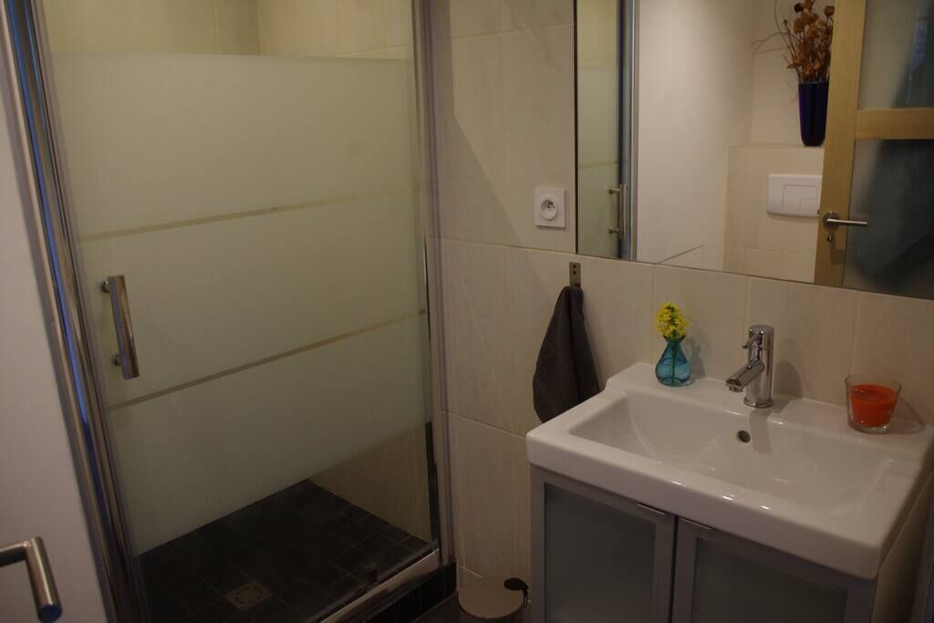 Photo of Others in Vains