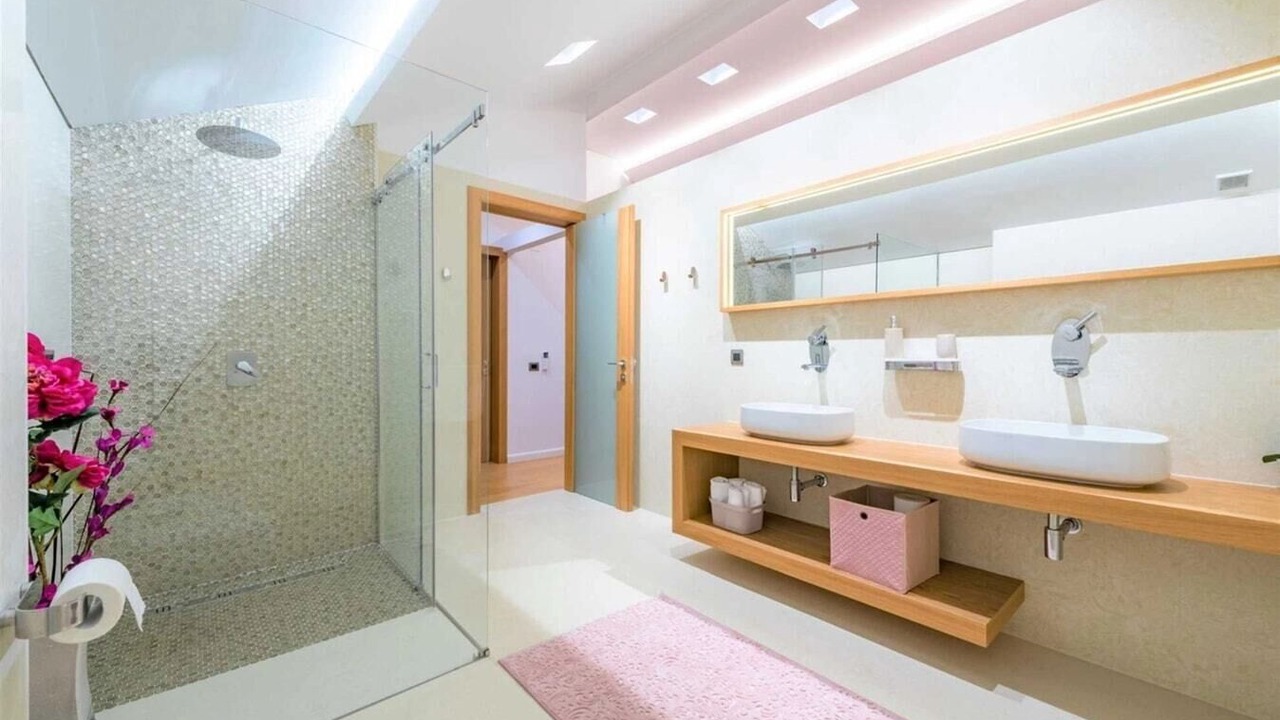 Photo of Bathroom in Lozica