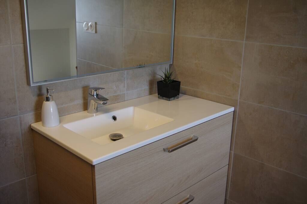 Photo of Bathroom in Vains