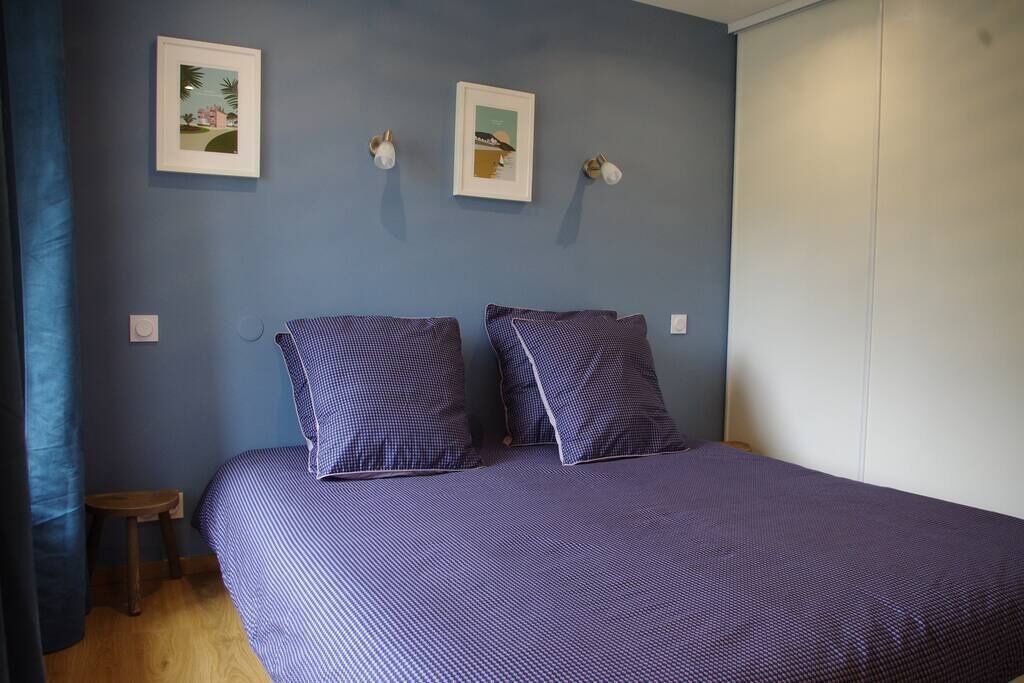 Photo of Others in Vains