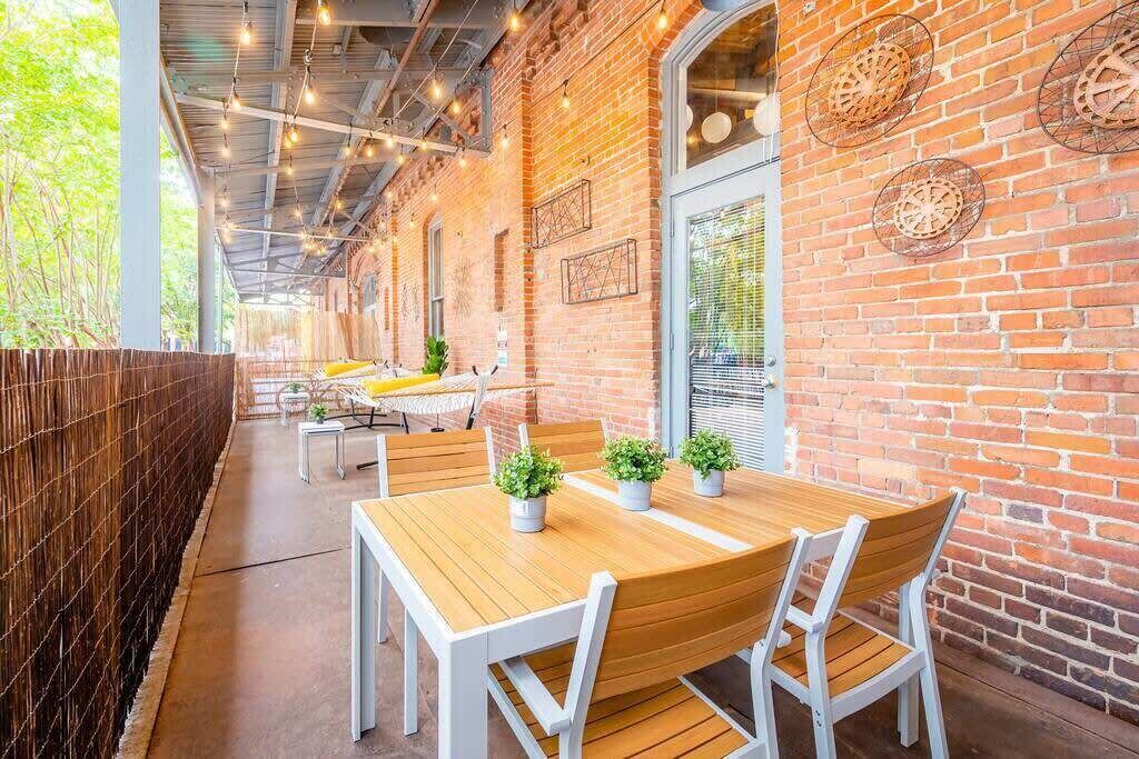 Photo of Patio Balcony in Downtown