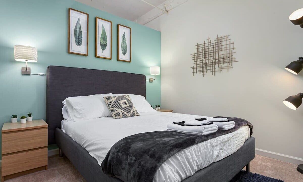 Photo of Bedroom in Downtown