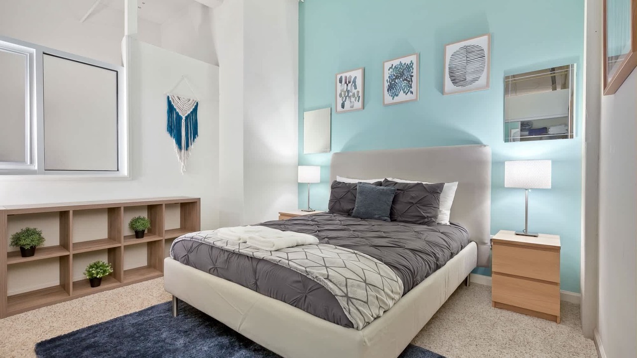 Photo of Bedroom in Downtown