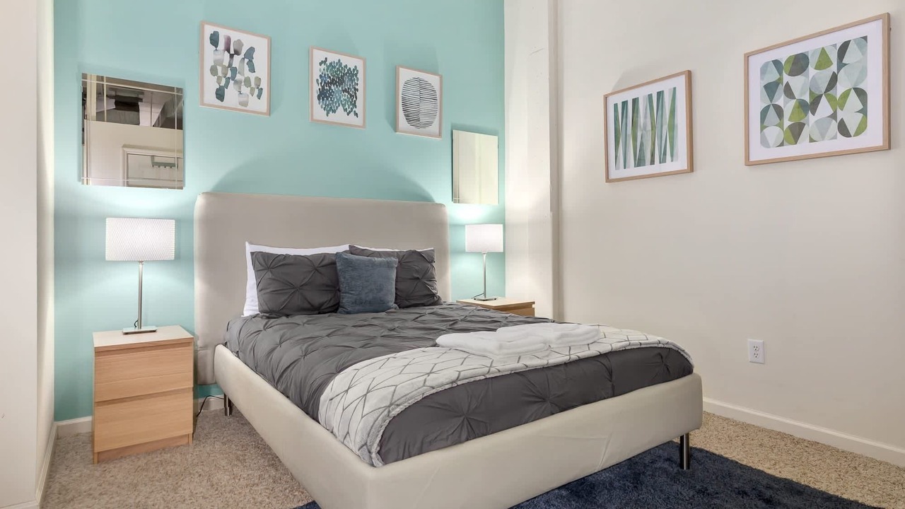 Photo of Bedroom in Downtown