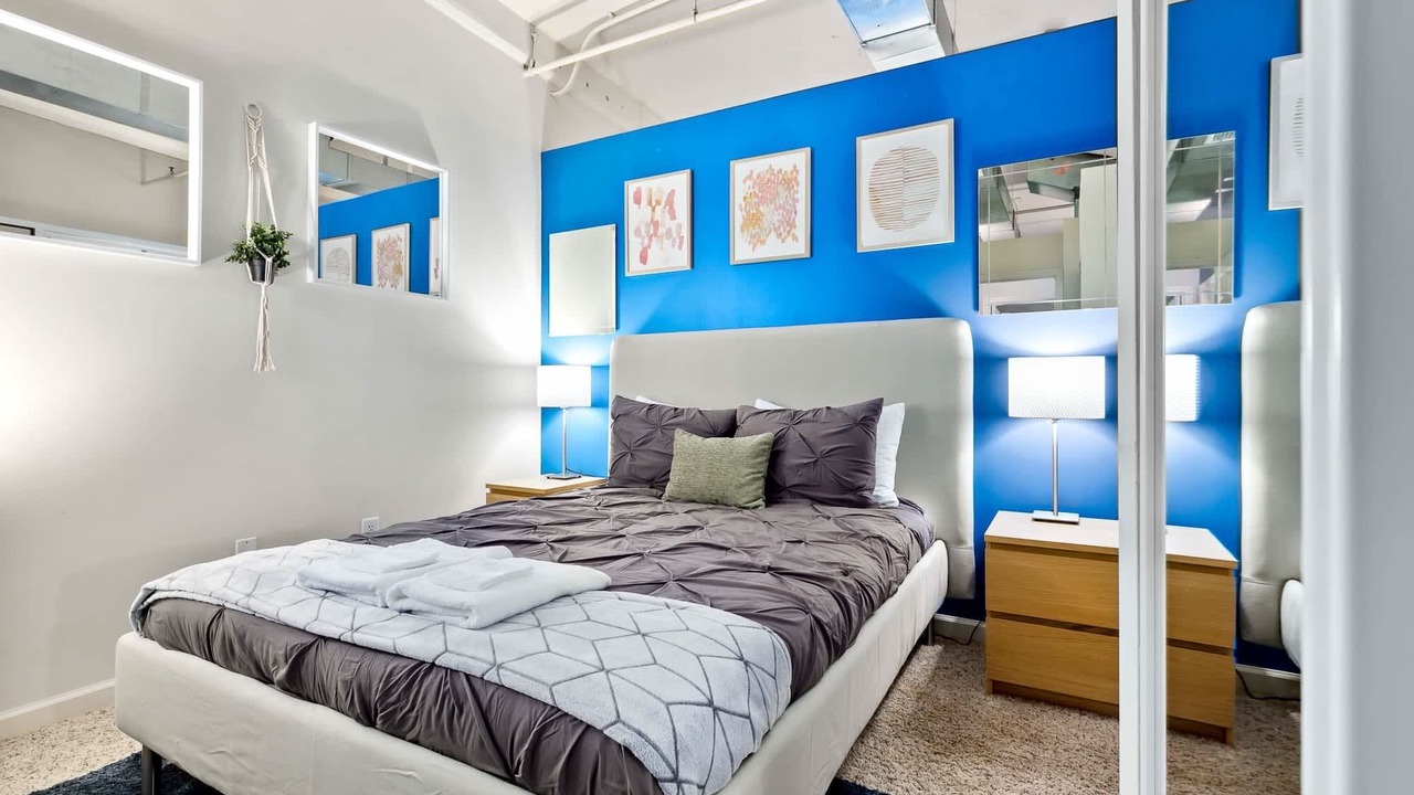 Photo of Bedroom in Downtown