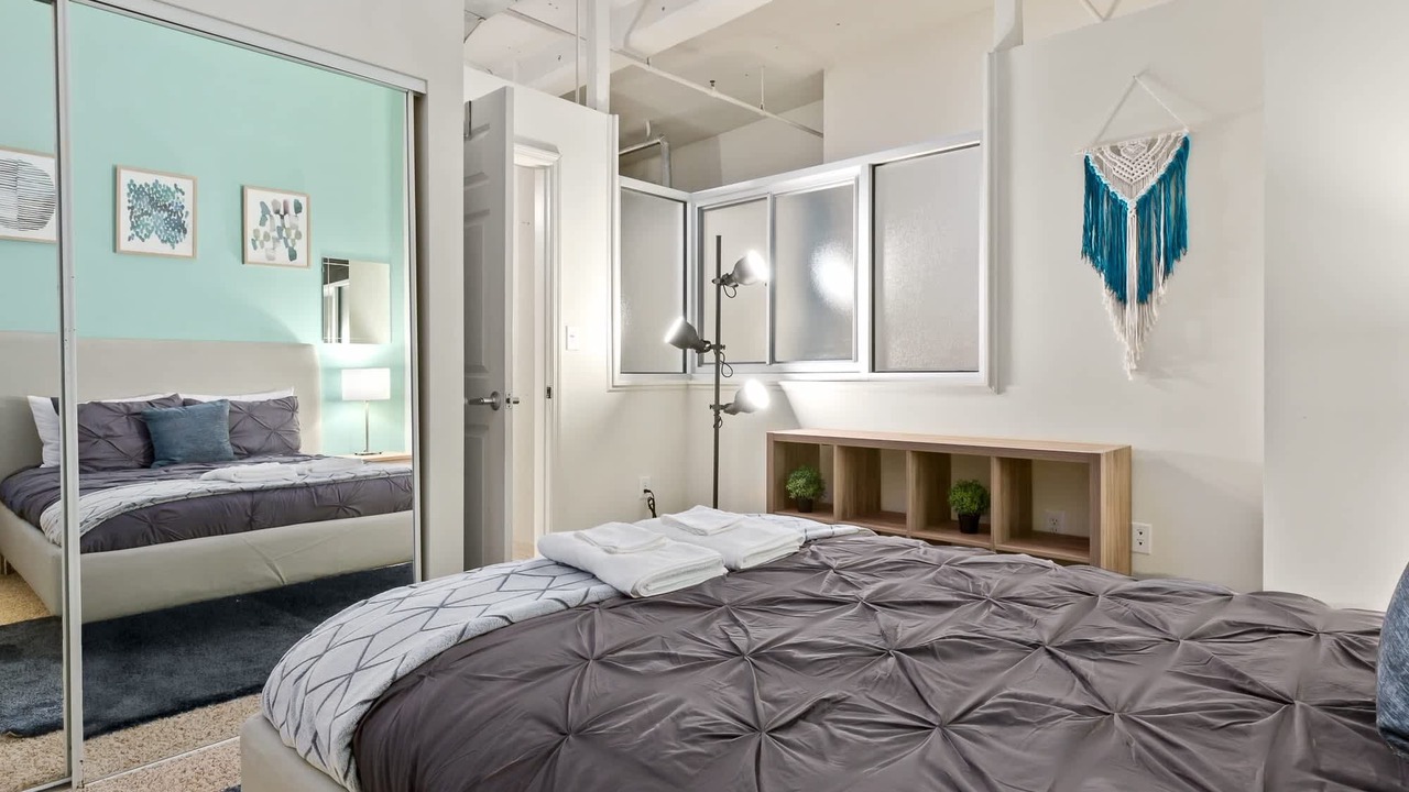 Photo of Bedroom in Downtown