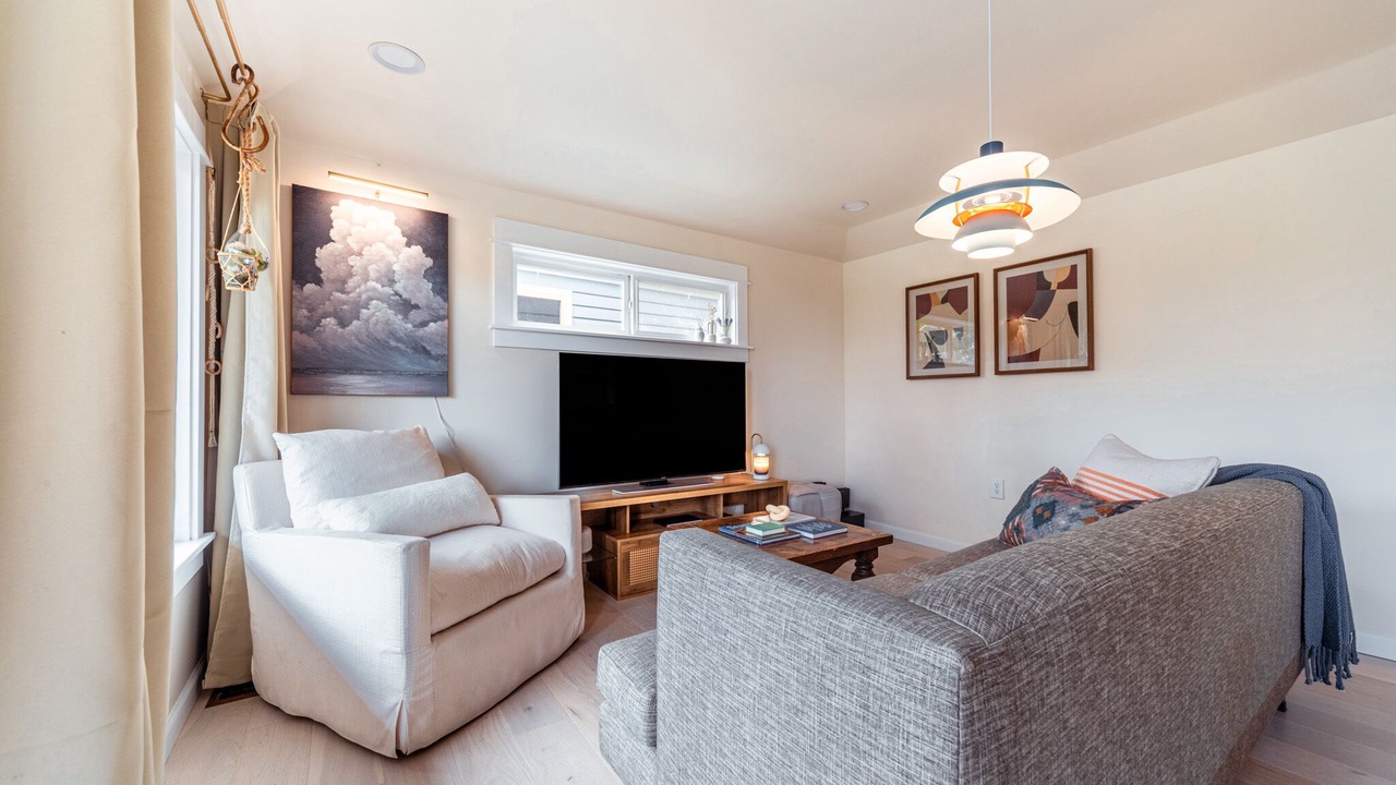 Photo of Bedroom in Edmonds