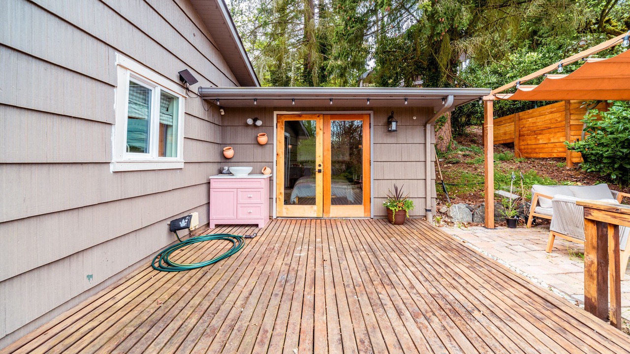 Photo of Others in Edmonds