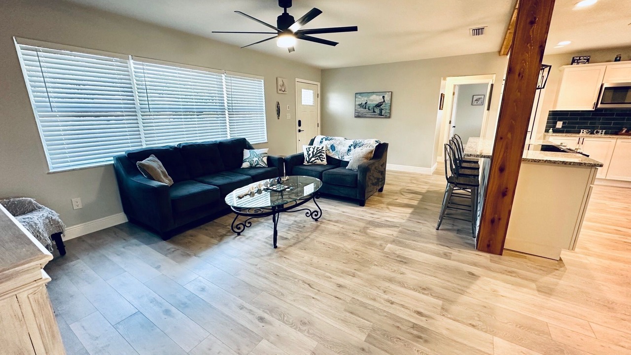 Photo of Livingroom in Clearwater