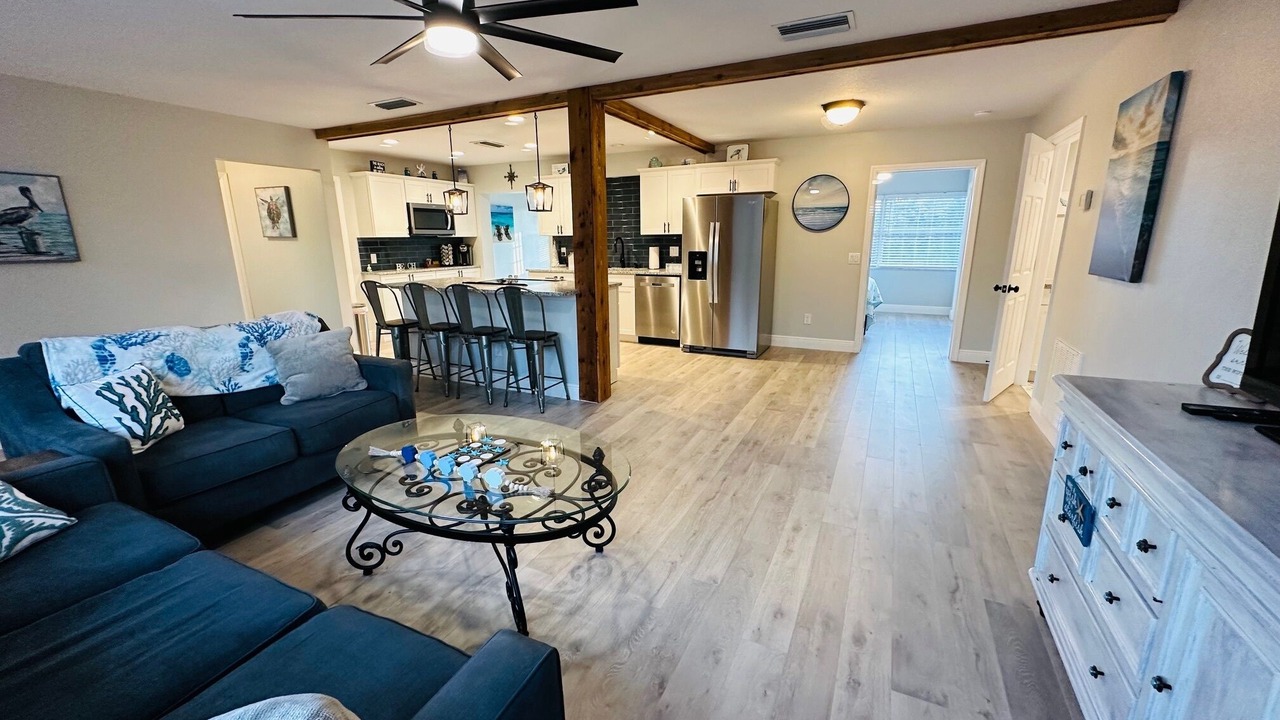 Photo of Livingroom in Clearwater