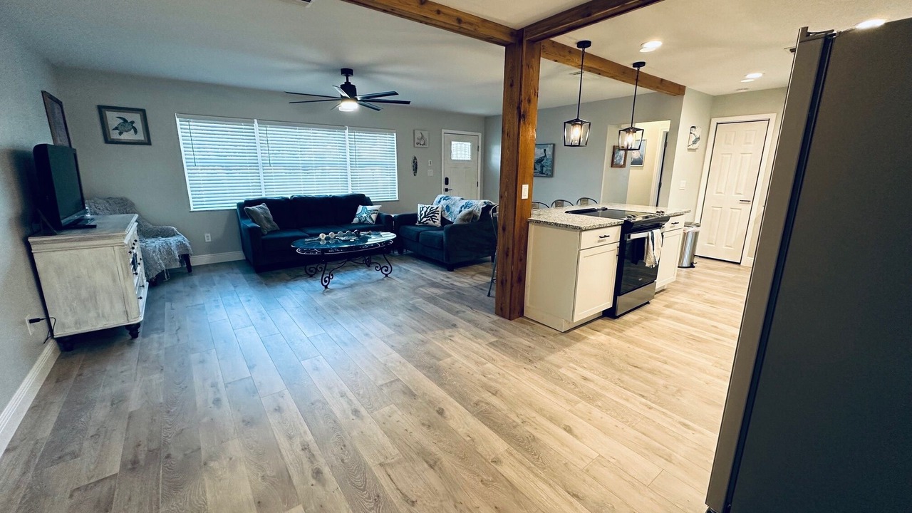 Photo of Livingroom in Clearwater