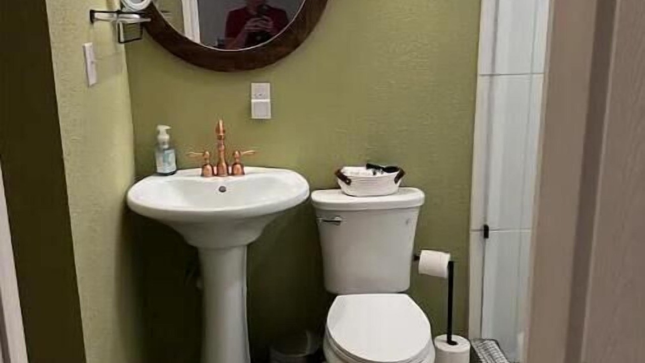 Photo of Bathroom in Glen Rose