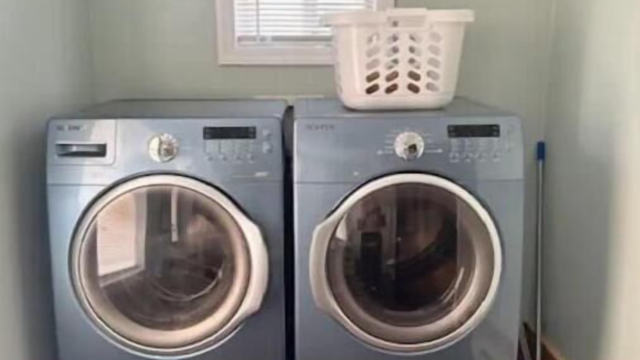 Photo of Others in Salunga