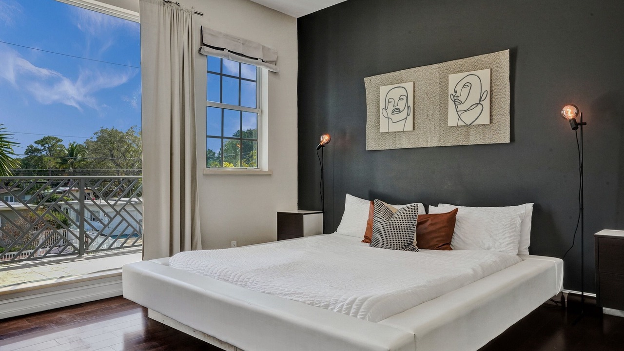 Photo of Bedroom in Tarpon River