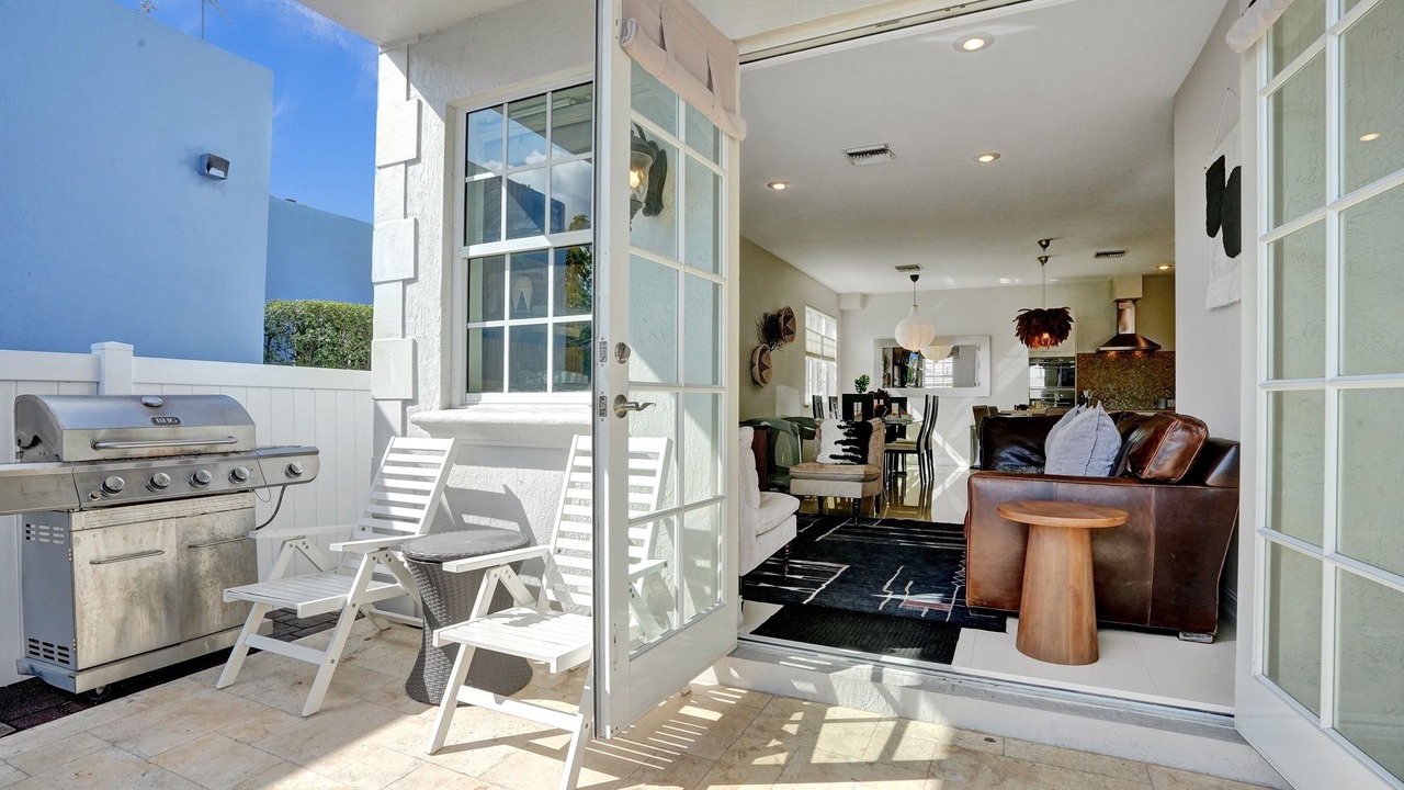 Photo of Patio Balcony in Tarpon River