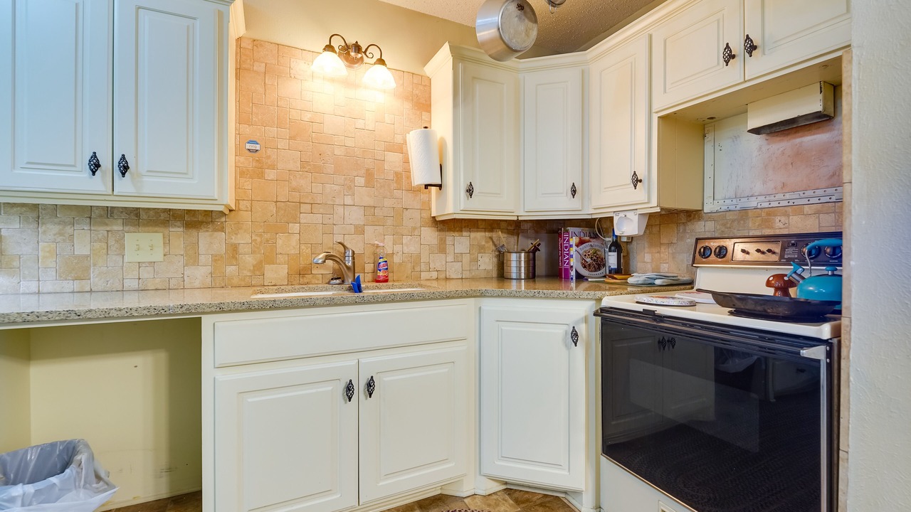 Photo of Kitchen in Tahoka