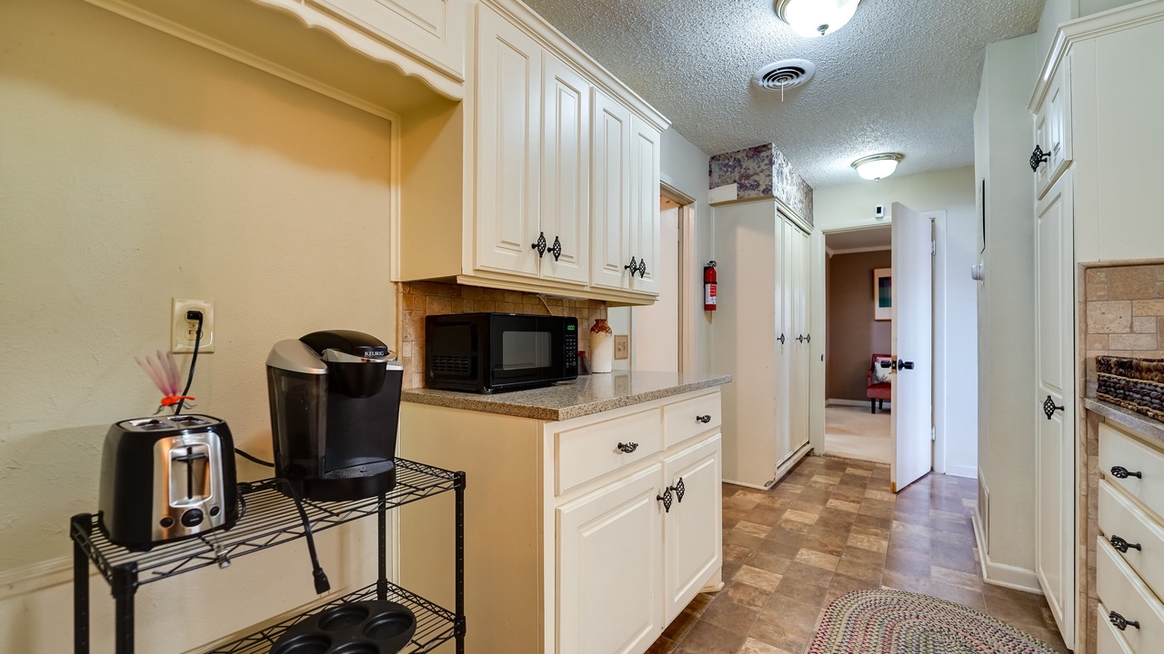 Photo of Kitchen in Tahoka