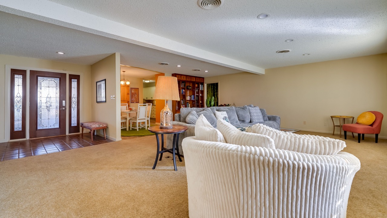 Photo of Livingroom in Tahoka