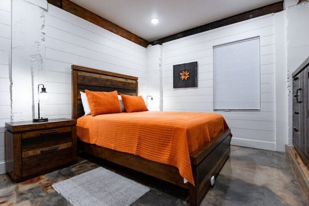 Photo of Bedroom in Cullman