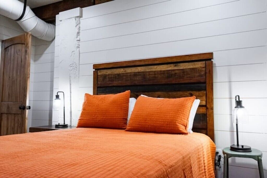 Photo of Bedroom in Cullman