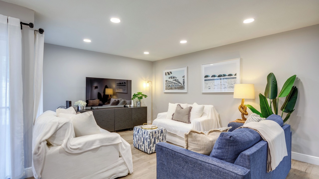 Photo of Bedroom in Jupiter Village