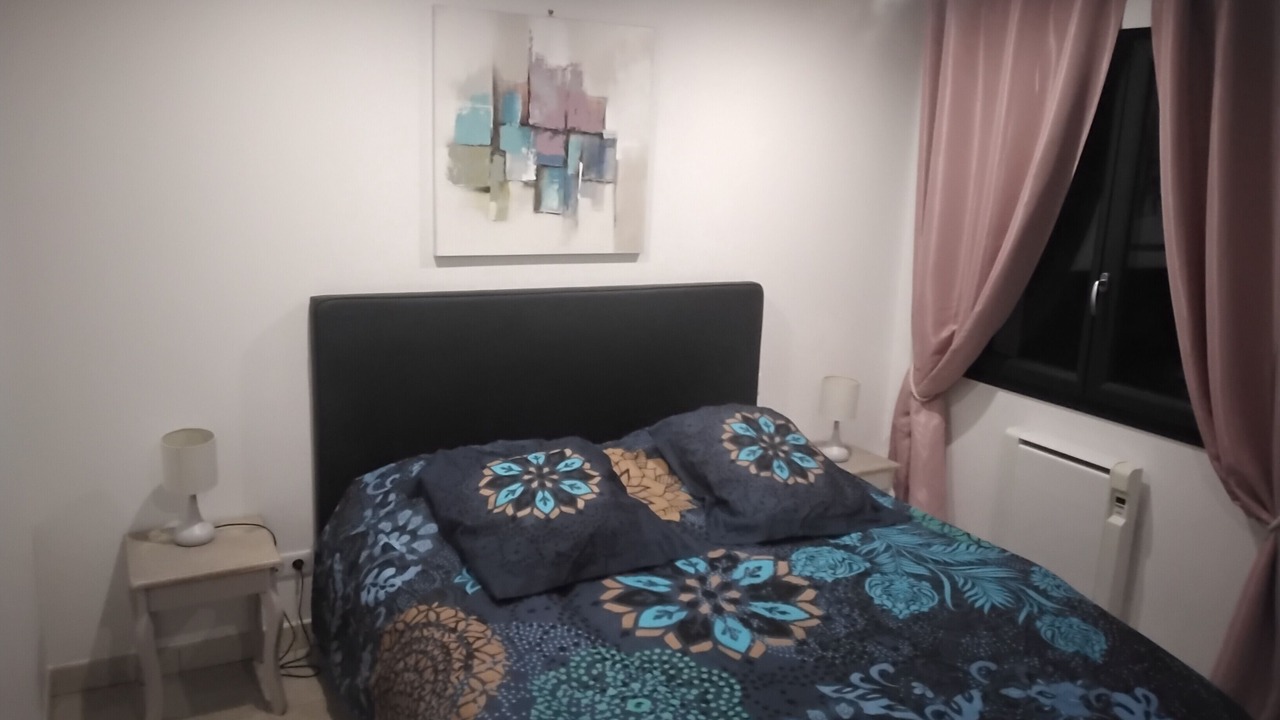 Photo of Bedroom in Sete