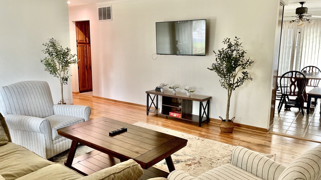 Photo of Livingroom in Schererville