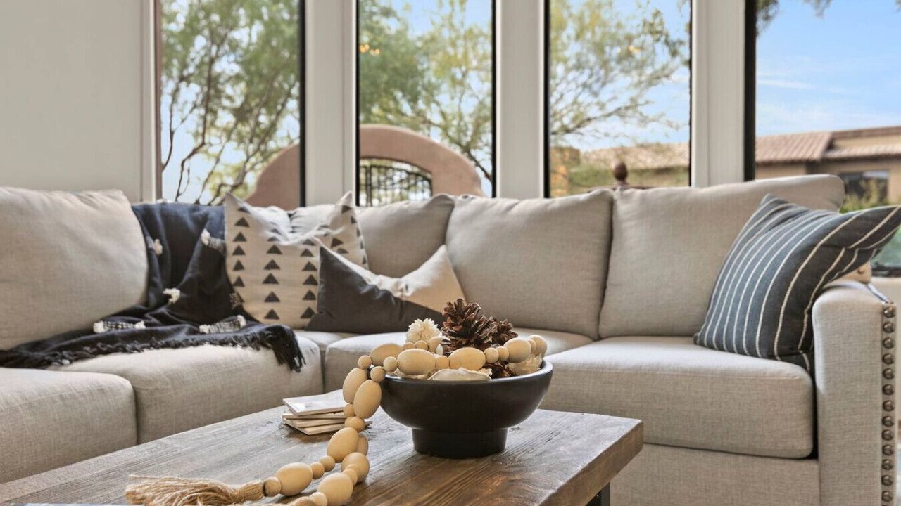 Photo of Livingroom in Desert Mountain