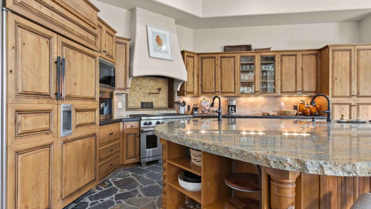Photo of Kitchen in Desert Mountain